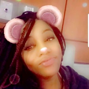 Meet your Posher, Erica